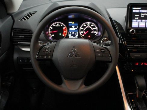 New 2026 Mitsubishi Eclipse Cross LE image 21