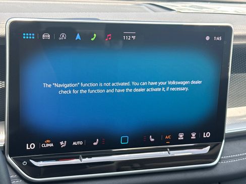 Certified 2025 Volkswagen Tiguan SE w/ Panoramic Sunroof Package AWD/4WD image 20