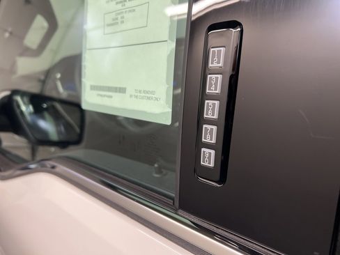 New 2026 Ford F150 Lariat w/ Equipment Group 501A Mid image 33