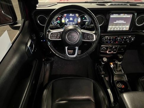 Used 2021 Jeep Wrangler Unlimited Sahara w/ Cold Weather Group image 18