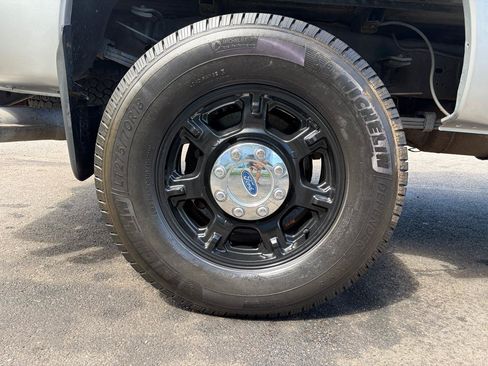 Used 2016 Ford F350 XL w/ Power Equipment Group AWD/4WD image 18