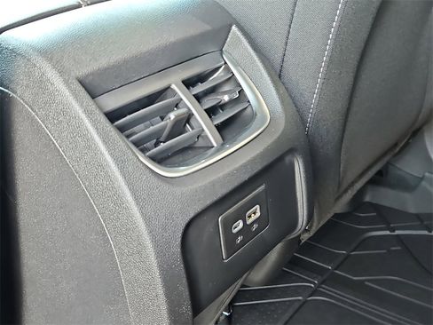 New 2026 Chevrolet Blazer LT w/ Convenience Package image 29