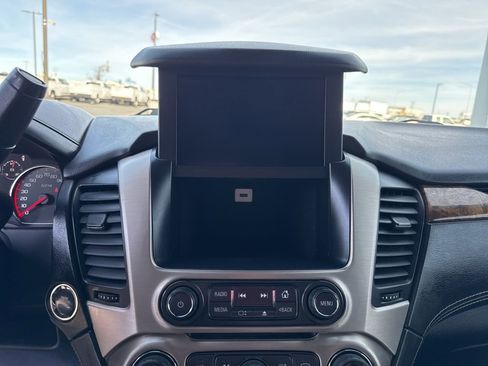 Used 2015 GMC Yukon Denali w/ Premium Package image 26