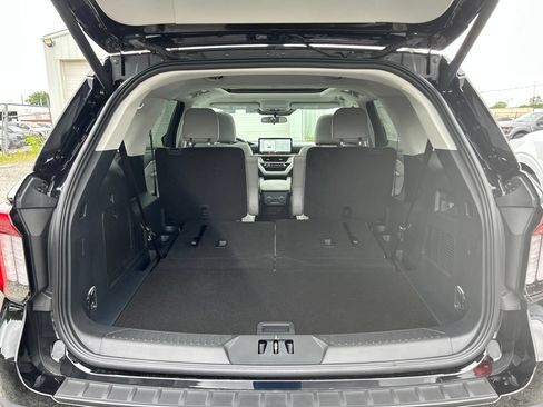New 2026 Ford Explorer Active w/ Active Comfort Package AWD/4WD image 41