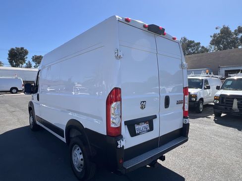 Used 2020 RAM ProMaster 1500 w/ Interior Convenience Group FWD image 6