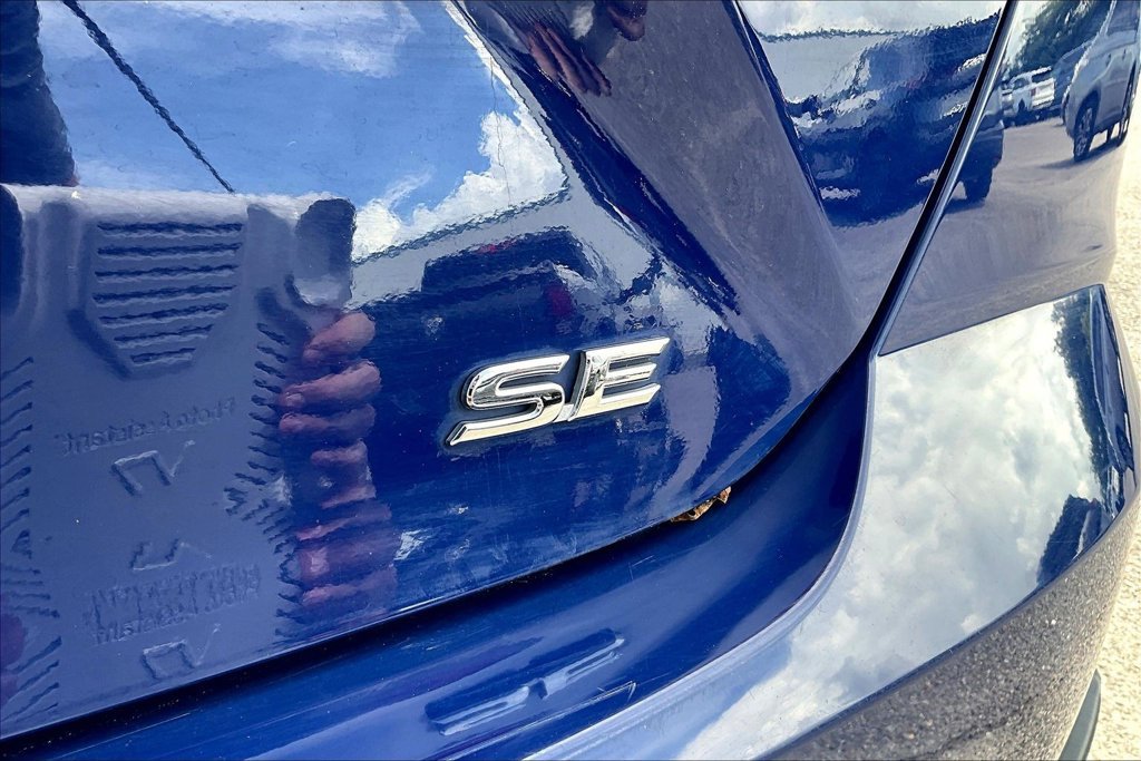 Used 2025 Toyota Camry SE FWD image 24
