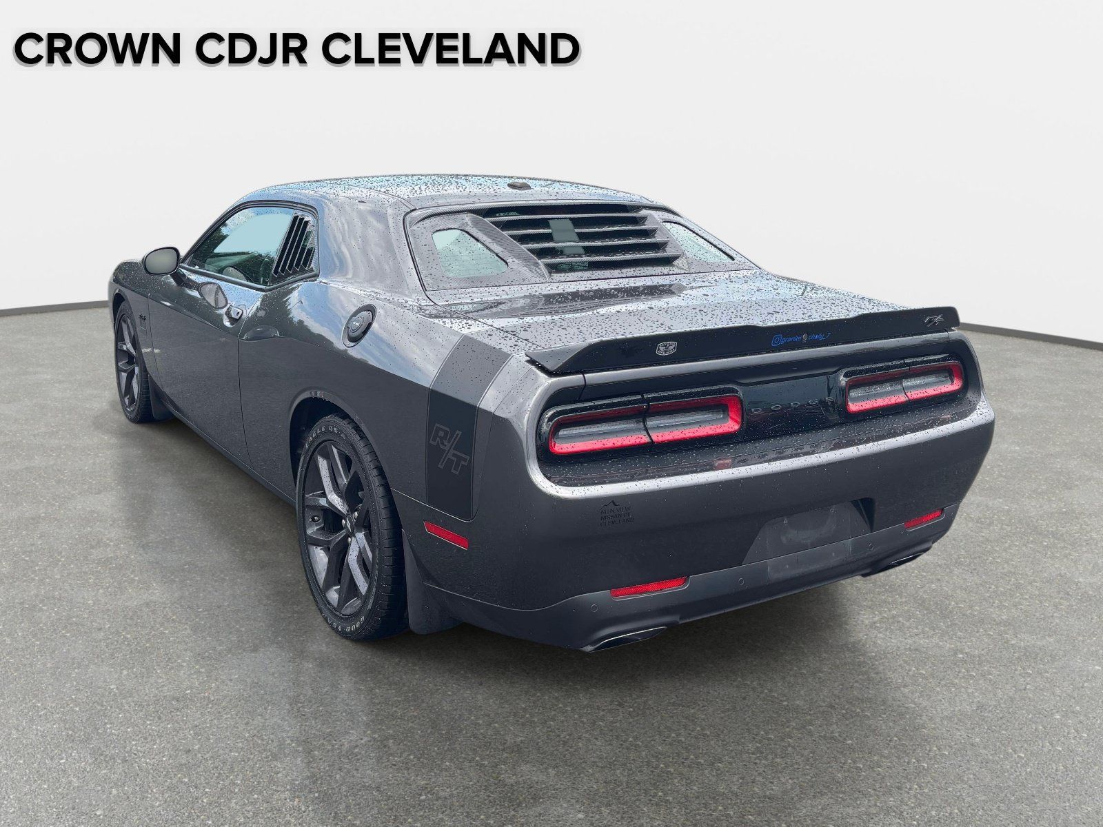 Used 2023 Dodge Challenger R/T w/ Blacktop Package RWD image 3