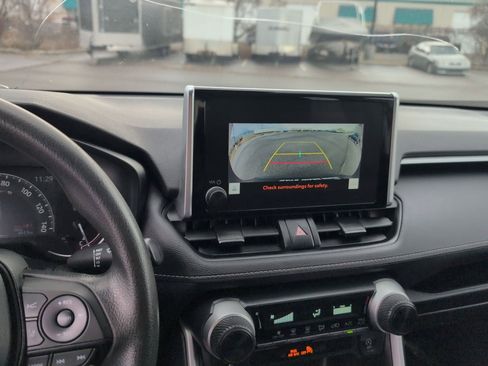 Used 2023 Toyota RAV4 LE image 12