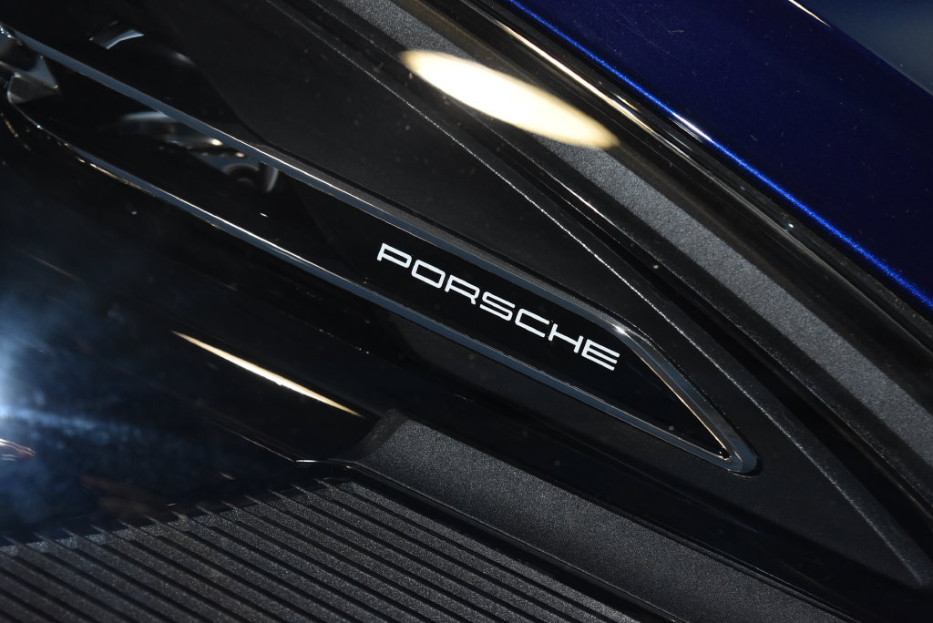 Used 2026 Porsche Macan AWD/4WD image 28