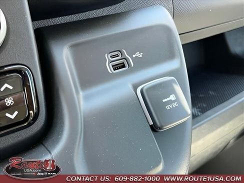 New 2024 RAM ProMaster 3500 w/ Delivery Van Package image 30