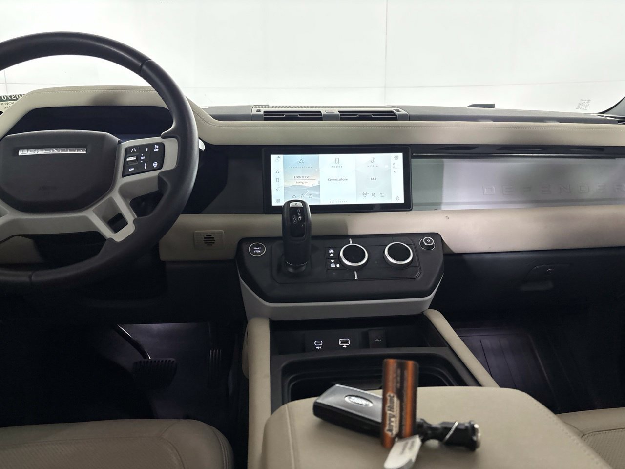 Used 2024 Land Rover Defender 110 S AWD/4WD image 24