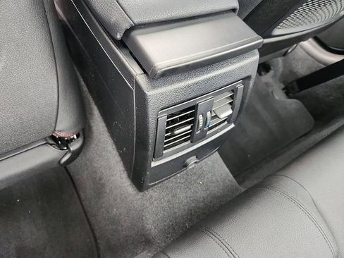 Used 2017 BMW 230i Coupe image 11