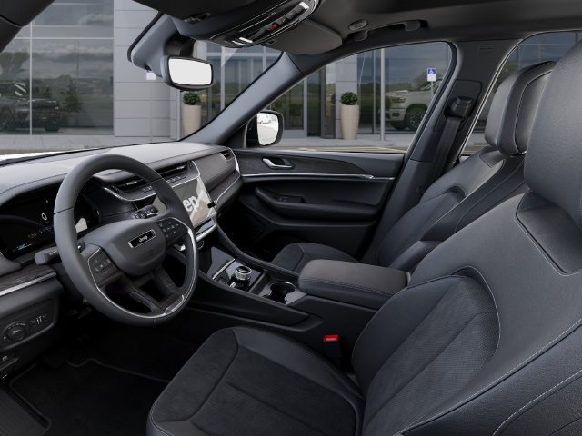 Used 2026 Jeep Grand Cherokee Altitude AWD/4WD image 22