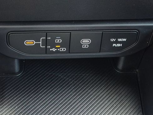 Used 2025 Kia K4 FWD image 24
