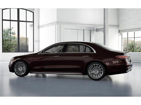 New 2026 Mercedes-Benz S 500 4MATIC image 32
