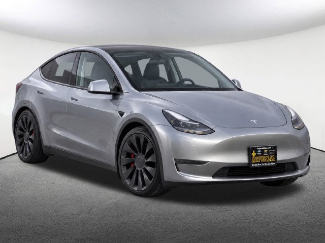 Used 2025 Tesla Model Y Performance AWD/4WD image 2
