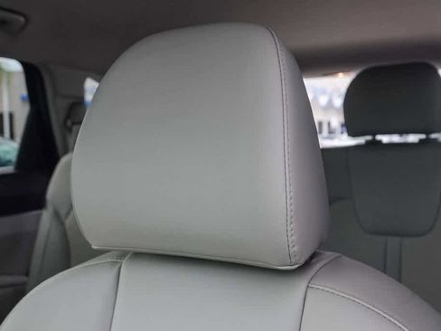 Certified 2024 Kia Sorento EX image 24