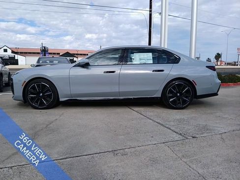 Used 2026 BMW 740i xDrive AWD/4WD image 6