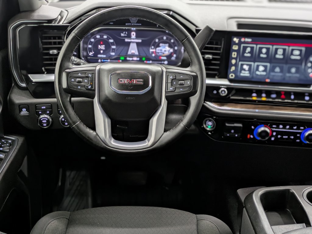 Used 2024 GMC Sierra 1500 Elevation AWD/4WD image 6
