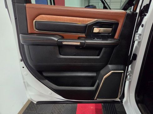 Used 2024 RAM 3500 Limited w/ Safety Group image 41