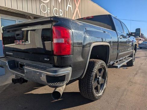 Used 2015 GMC Sierra 2500 SLT w/ Duramax Plus Package image 7
