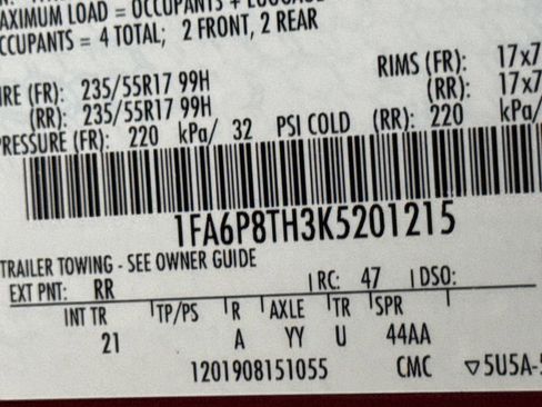 Used 2019 Ford Mustang Coupe image 28