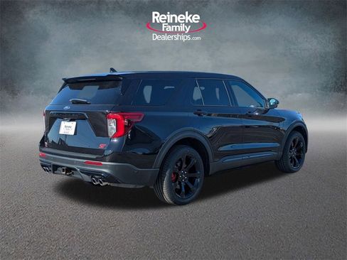 Used 2021 Ford Explorer ST w/ ST Street Pack image 5
