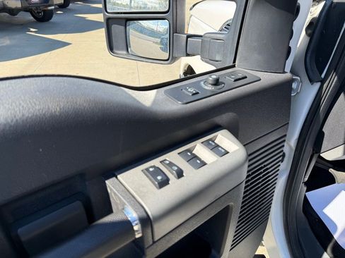 Used 2016 Ford F350 Lariat w/ Lariat Ultimate Package AWD/4WD image 24
