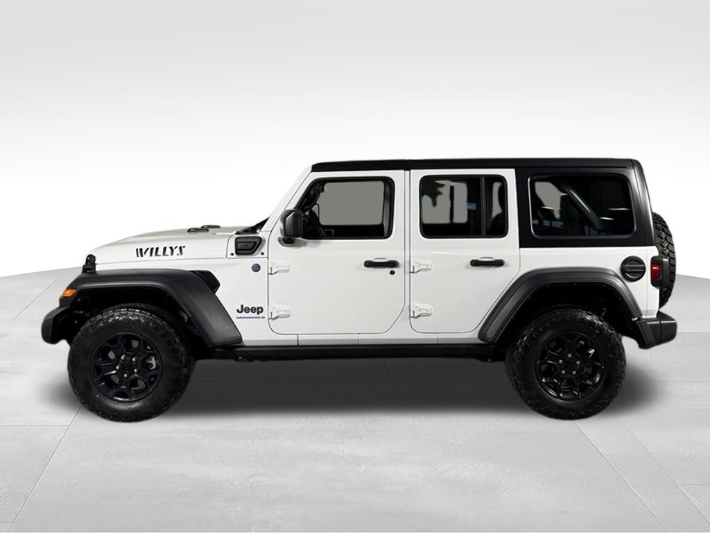 Used 2023 Jeep Wrangler Unlimited w/ 8.4" Radio Group AWD/4WD image 10