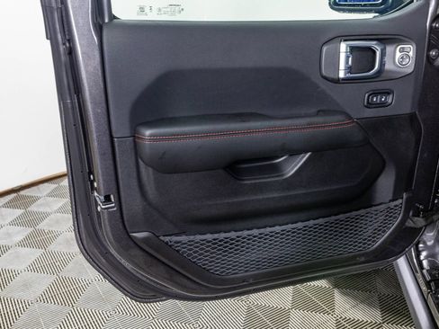New 2026 Jeep Wrangler Unlimited Rubicon AWD/4WD image 33