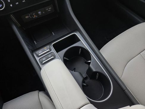 New 2025 Hyundai Sonata Limited FWD image 28