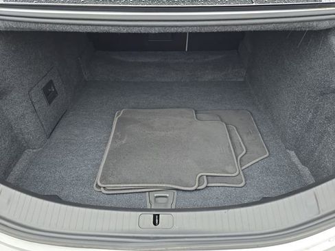 Used 2016 Cadillac XTS Luxury w/ Driver Awareness Package image 28