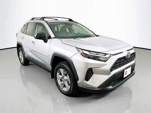 Certified 2025 Toyota RAV4 LE AWD/4WD image 3