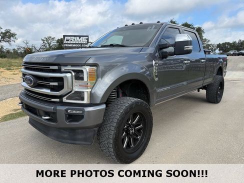 Used 2022 Ford F350 Platinum w/ FX4 Off-Road Package AWD/4WD image 1
