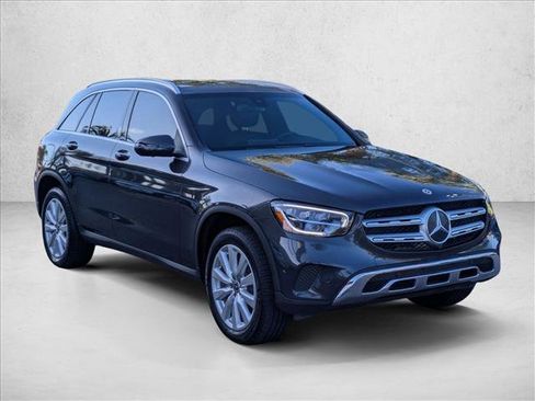 Used 2020 Mercedes-Benz GLC 300 image 3
