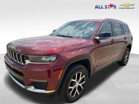 Used 2025 Jeep Grand Cherokee L Limited image 1