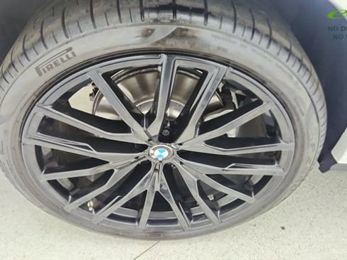 Used 2026 BMW X6 xDrive40i AWD/4WD image 59