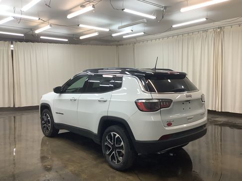 Used 2023 Jeep Compass Limited AWD/4WD image 8