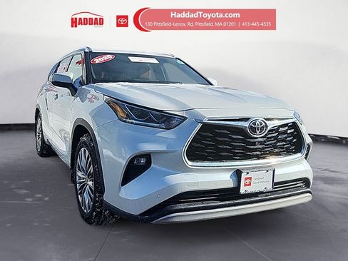 Certified 2020 Toyota Highlander Platinum image 7