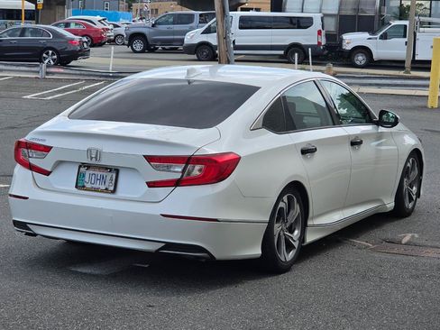 Used 2020 Honda Accord EX image 7