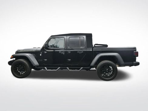 Used 2023 Jeep Gladiator Sport AWD/4WD image 10