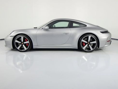 Certified 2026 Porsche 911 Carrera S RWD image 2