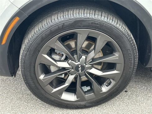 Used 2022 Kia Sorento SX Prestige w/ Rust Color Package image 24