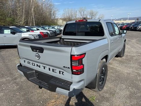 New 2026 Nissan Frontier SV w/ SV Convenience Package AWD/4WD image 5