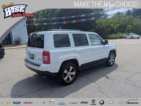 Used 2017 Jeep Patriot High Altitude AWD/4WD image 3