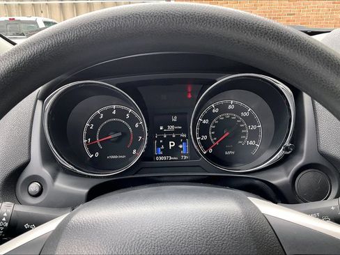 Used 2024 Mitsubishi Outlander Sport ES AWD/4WD image 18