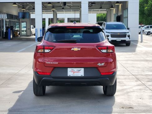 New 2026 Chevrolet TrailBlazer LS FWD image 8