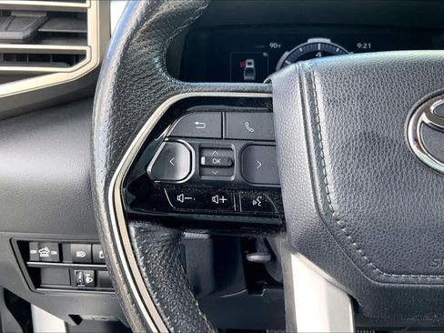 Used 2023 Toyota Tundra Limited w/ Power Package AWD/4WD image 23