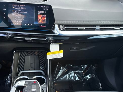 Used 2025 BMW X1 xDrive28i w/ Convenience Package image 27