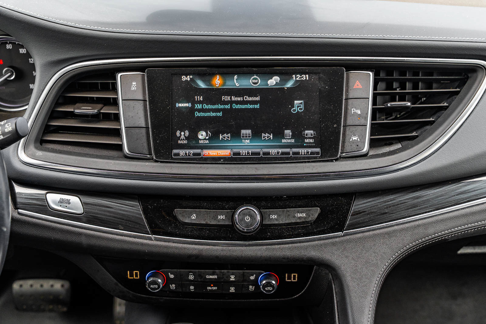 Used 2018 Buick Enclave Premium FWD image 29
